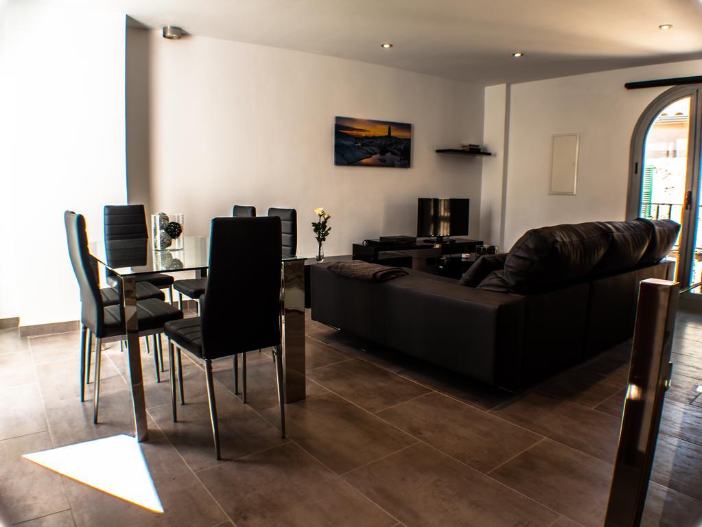 Townhouse Calvari By Homevillas360 포엔샤 객실 사진